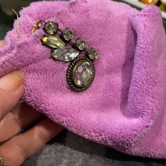 Spectacular clear quartz Dangle earrings no 1 1/2β long - Picture 5 of 6